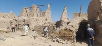 Centuries-old windmills in Tabas-e Masina undergo restoration