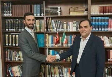 Iranian, Turkish officials discuss ways to diversify tourism flows