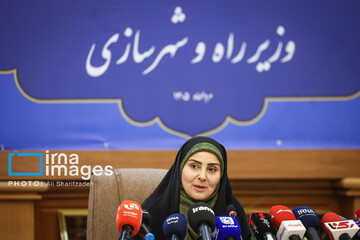 Farzaneh Sadegh