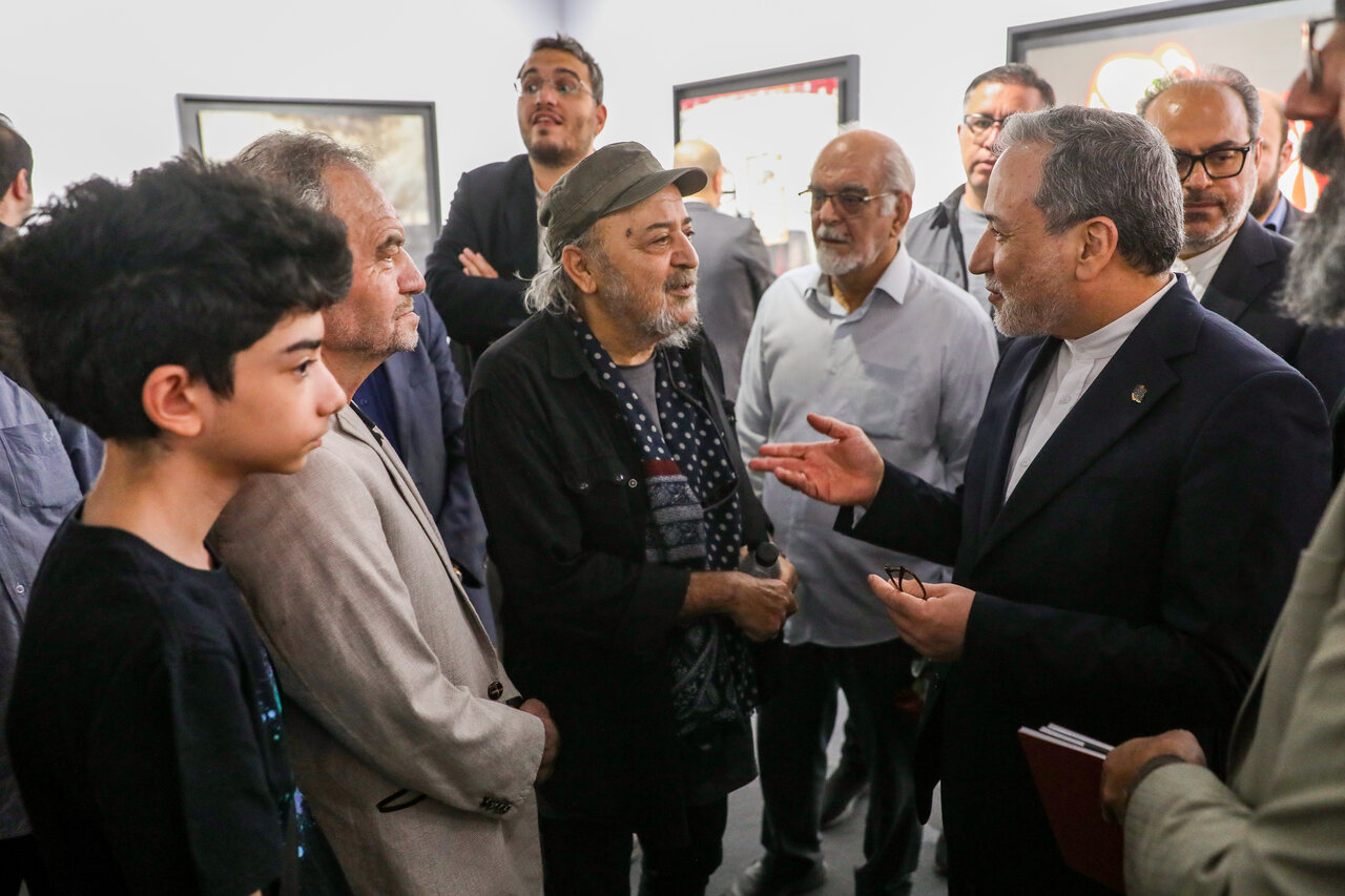 Sirous Moqaddam turns Minab tragedy into “Empty Grave”