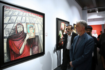 Culture minister visits Minab School exhibition
