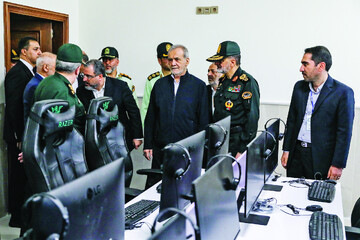 Iran inaugurates first smart police boarding high school