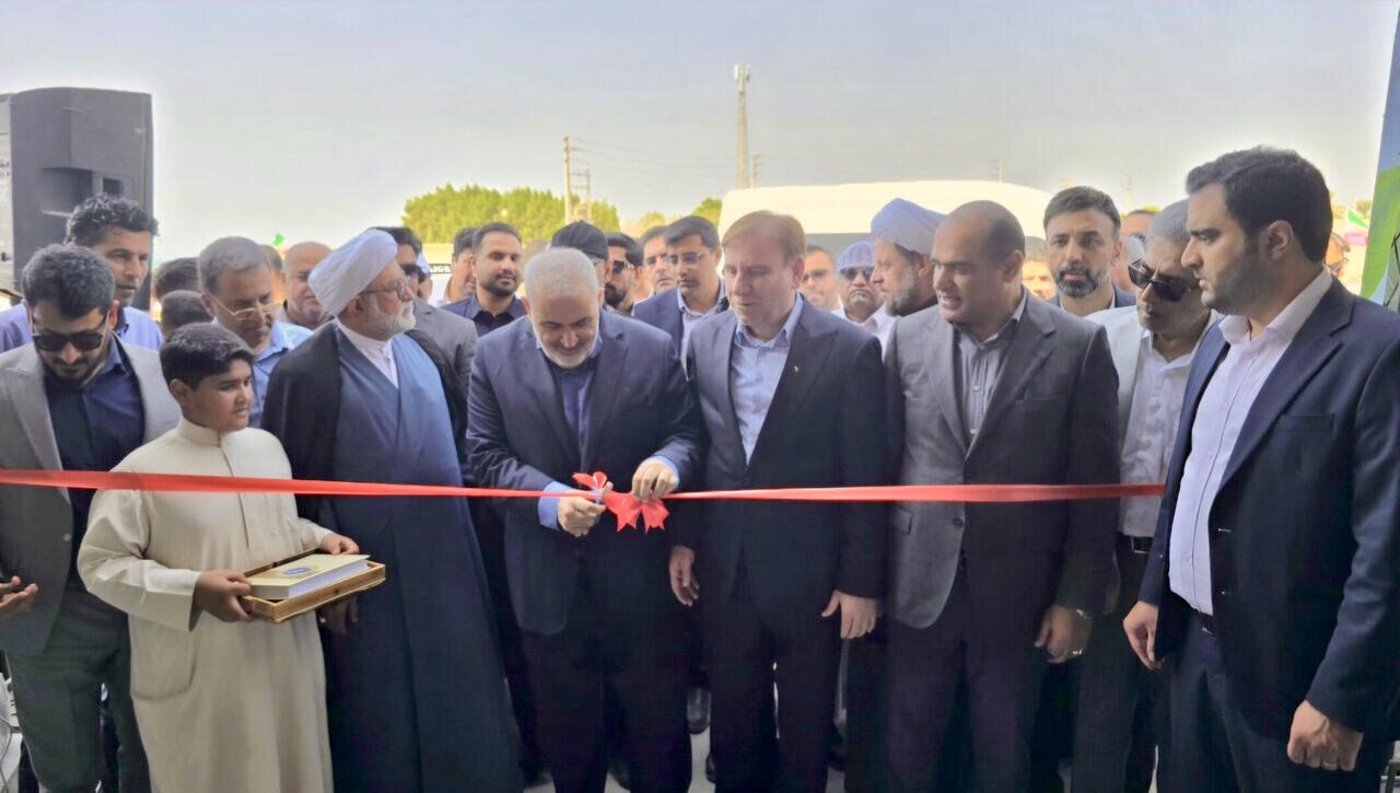 1,000-cubic meter desalination plant goes operational in Asaluyeh