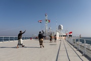 Hormuz Strait and Bab al-Mandab: Two strategic chokepoints