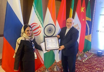 Iranian woman shines at BRICS Startup Contest 2026