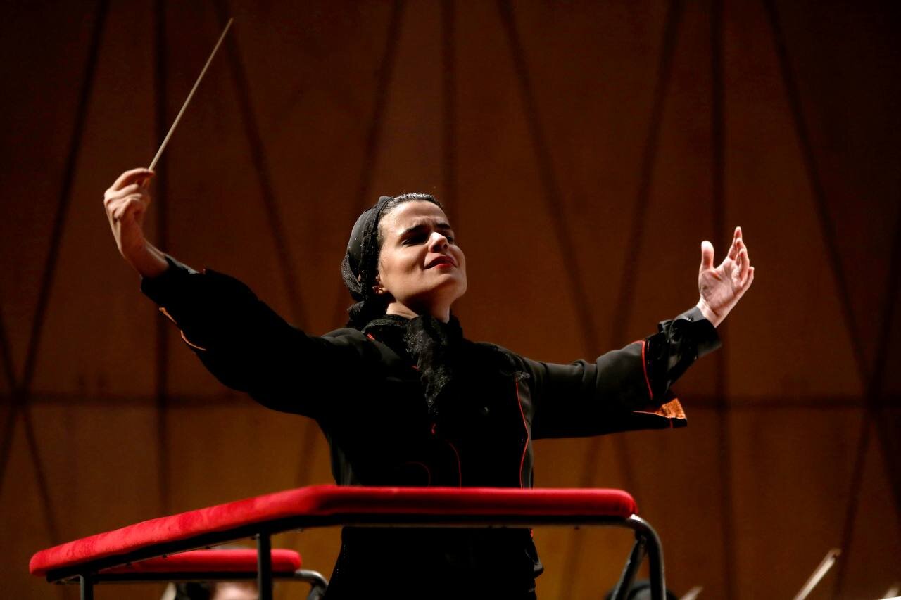 “I Want My Music to Carry a Message of Iranian Unity, World Peace,” says Conductor Paniz Faryousefi