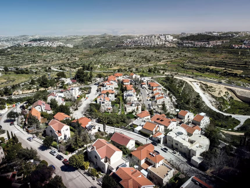 Israel working to eliminate Palestinians from the West Bank, warn rights groups
