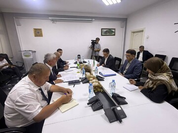 Iran, Tajikistan emphasize trade expansion, removal of obstacles to economic exchanges