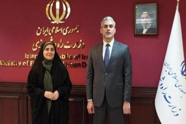 Iran, Iraq stress broader transport ties