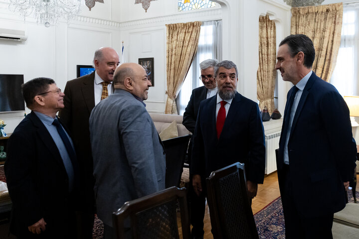 Uruguayan embassy hosts luncheon for Iranian journalists and ambassadors