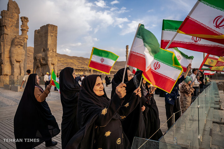 Iranians rally at Persepolis in defense of national identity after Rubio remarks
