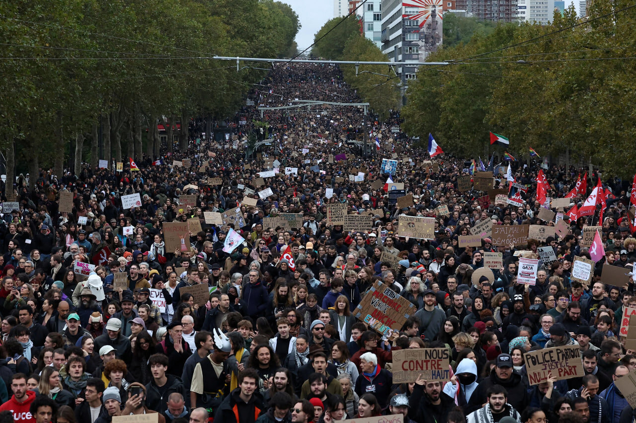 France meets second weekend of mass protests with 70,000 police, arrests 1,314
