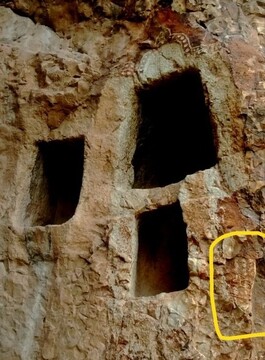 Sassanid-era ossuary inscription discovered near Naqsh-e Rostam